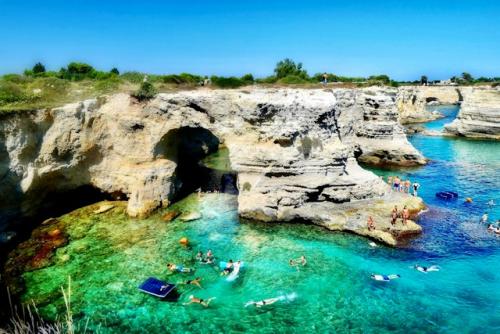 puglia_massimo-virgilio-pNKR9zvr-Cw-unsplash-Copy